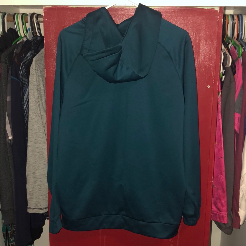 A Nike men’s sweater - Picture 5 of 5